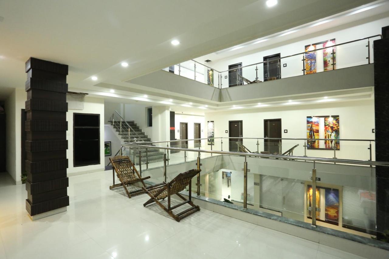 Hotel Castle View Roorkee Экстерьер фото
