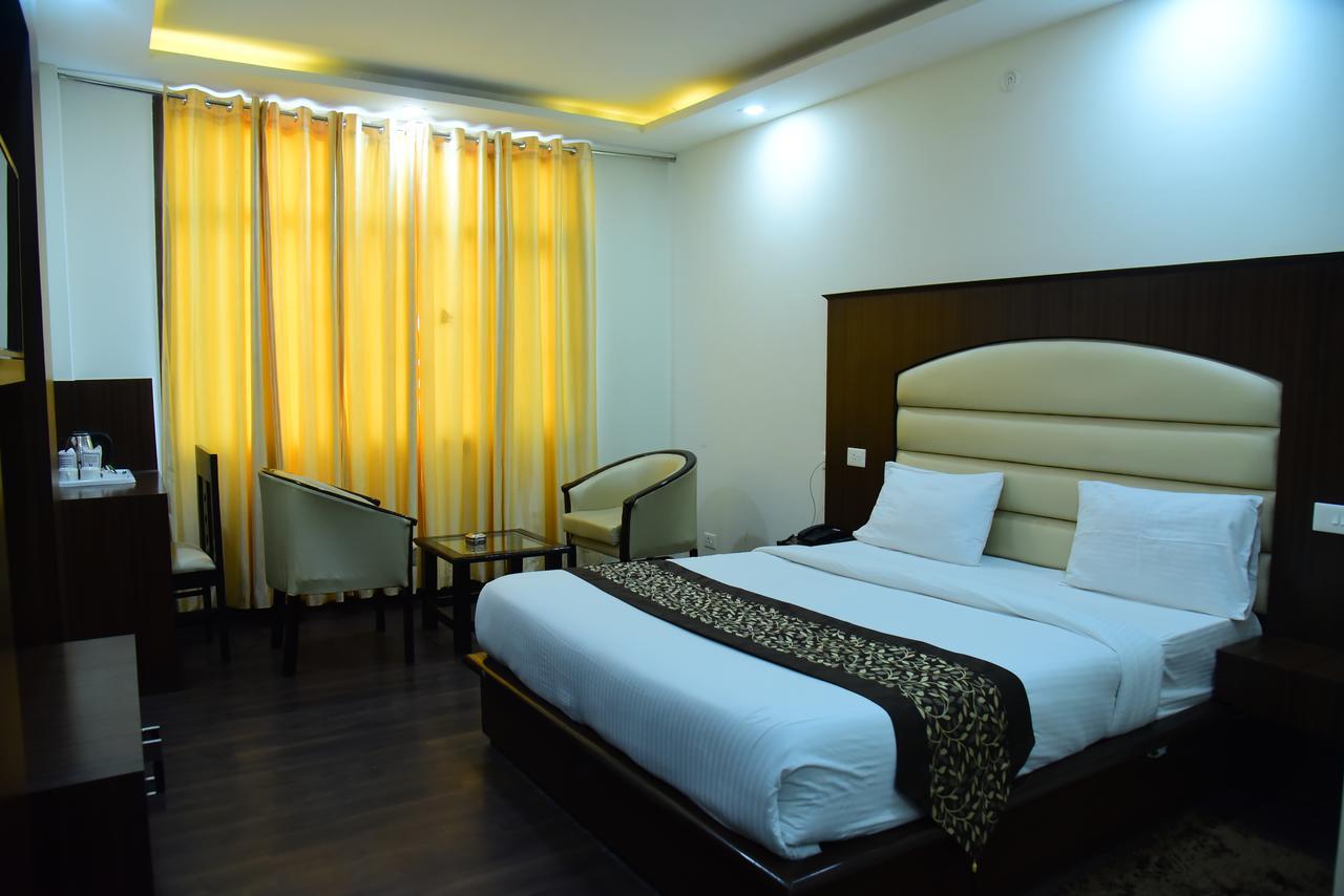 Hotel Castle View Roorkee Экстерьер фото