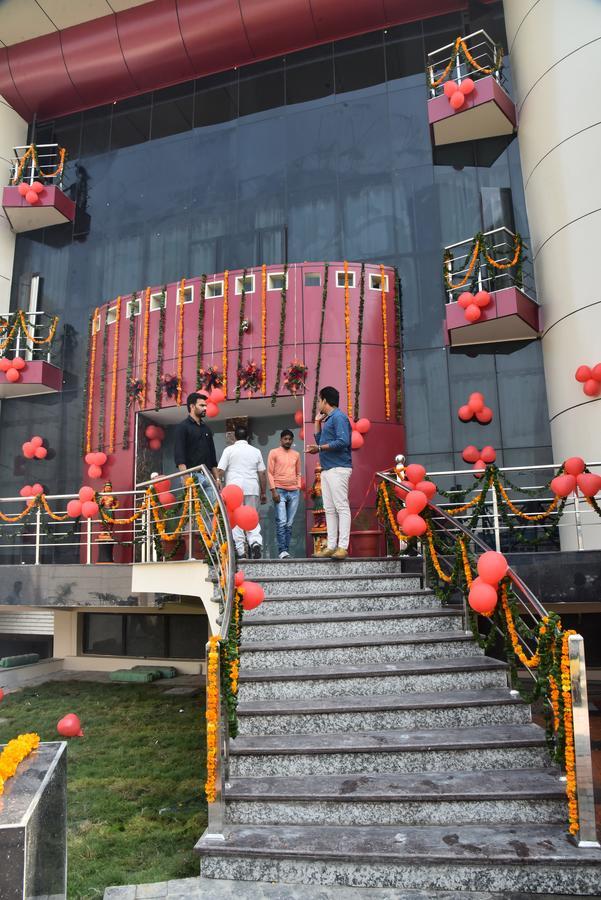 Hotel Castle View Roorkee Экстерьер фото